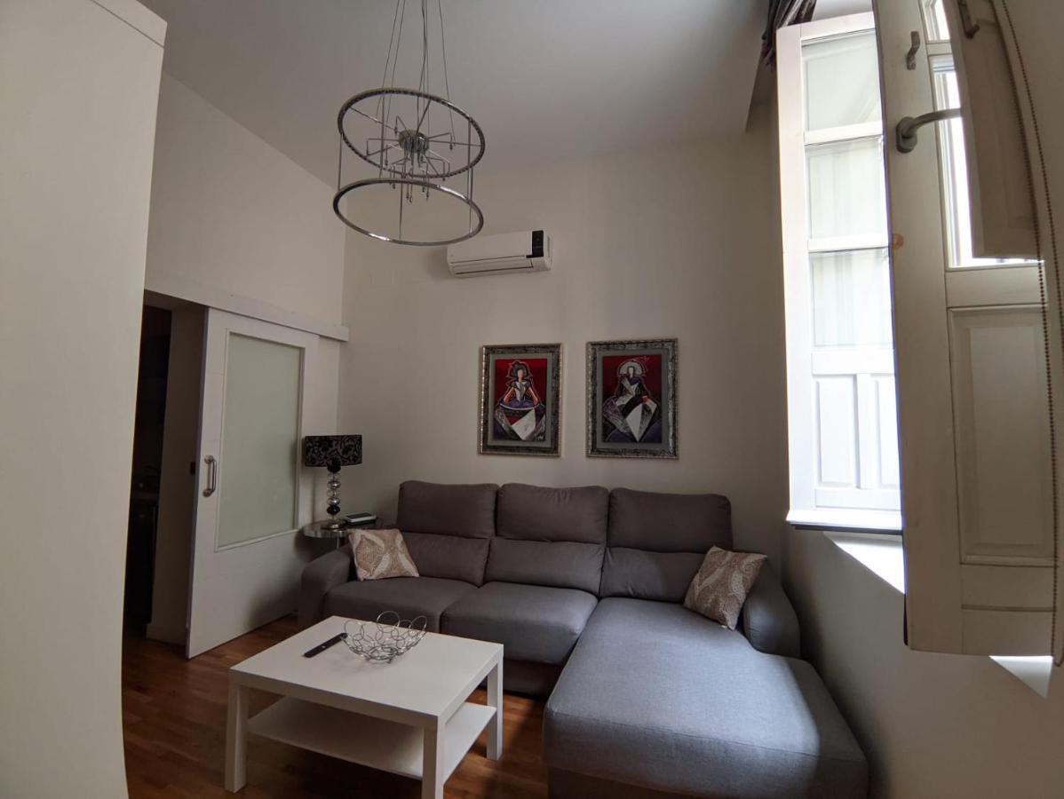 Apartamento Spinola Home Севілья Екстер'єр фото
