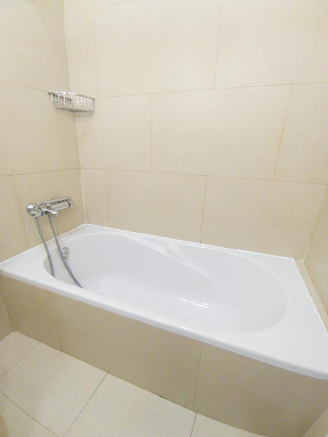 Apartamento Spinola Home Севілья Екстер'єр фото