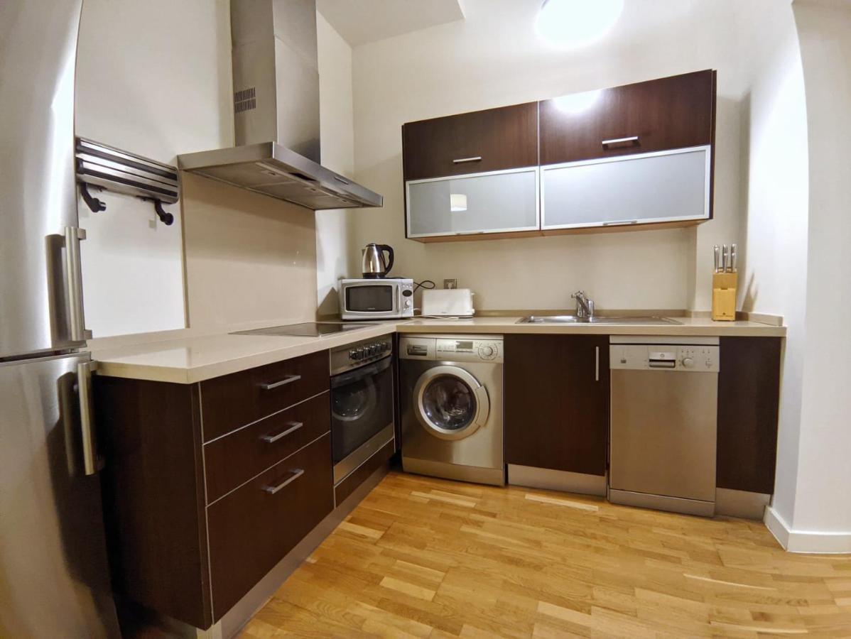 Apartamento Spinola Home Севілья Екстер'єр фото