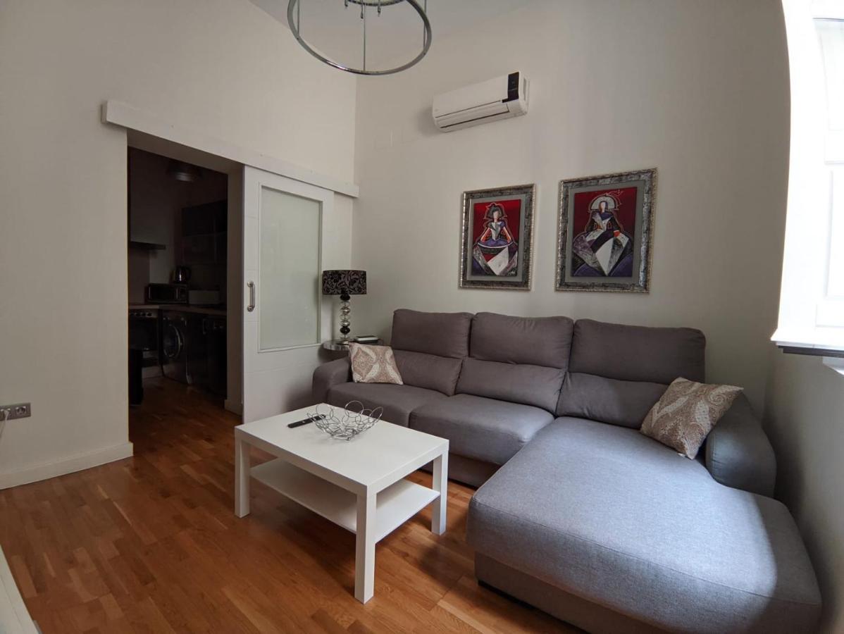 Apartamento Spinola Home Севілья Екстер'єр фото